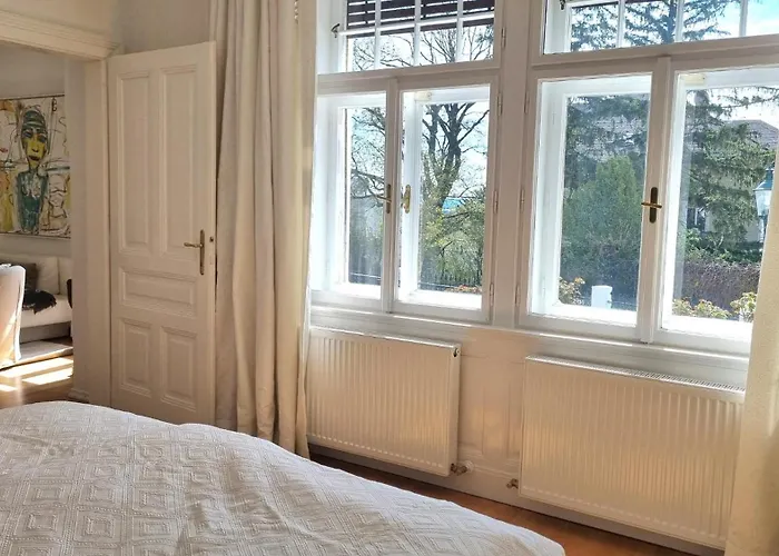 M11 Bei Wien Apartment *